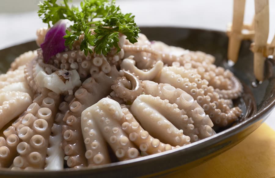 Tako Sashimi